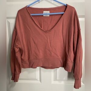 Salmon colored cozy cropped sweatshirt - Abercrombie Size Small